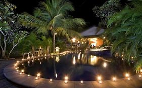 Nyiur Indah Beach Hotel