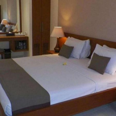 Nyiur Indah Beach Hotel Пангандаран Экстерьер фото