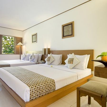 Nyiur Indah Beach Hotel Пангандаран Экстерьер фото