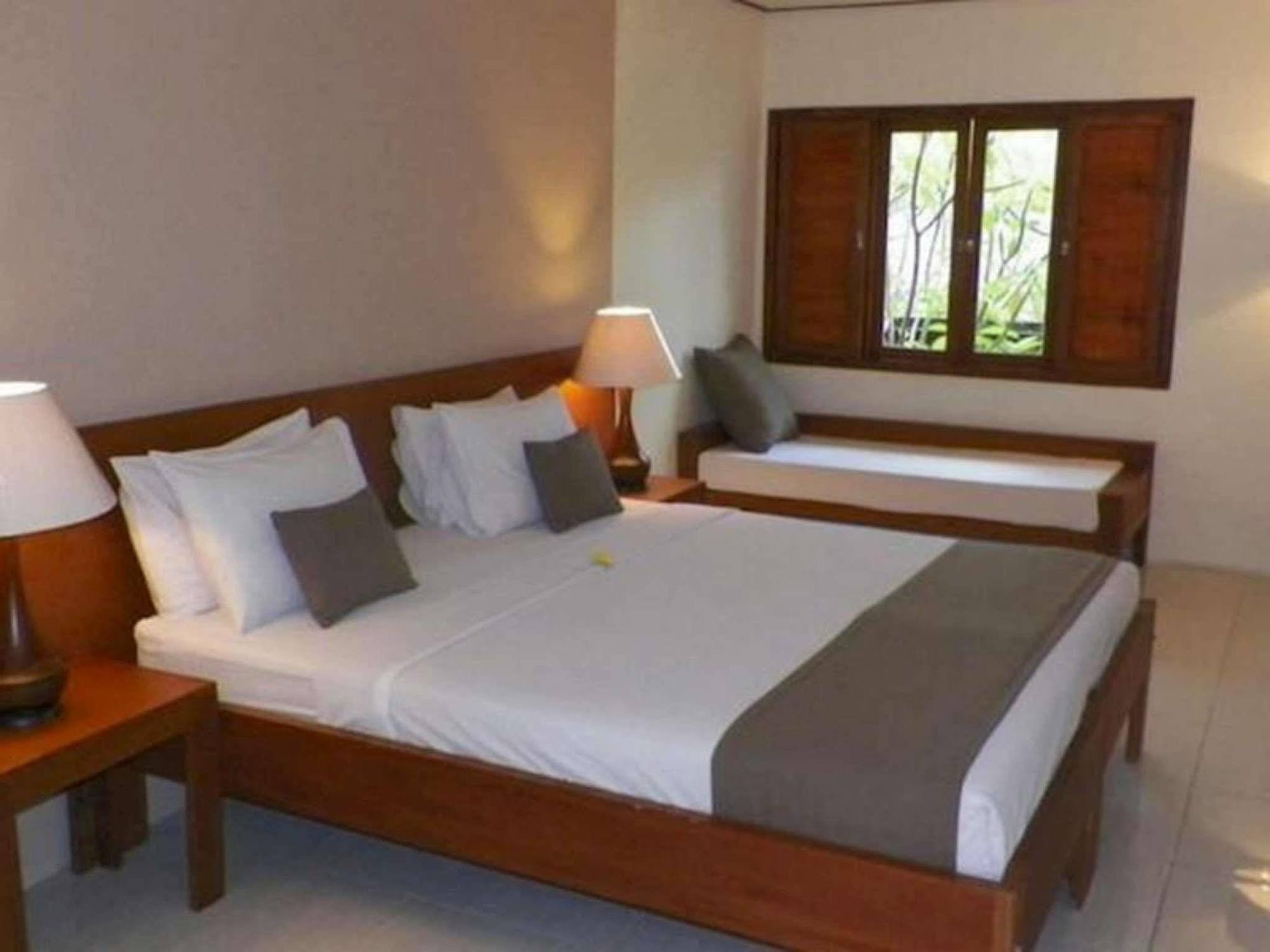Nyiur Indah Beach Hotel Пангандаран Экстерьер фото