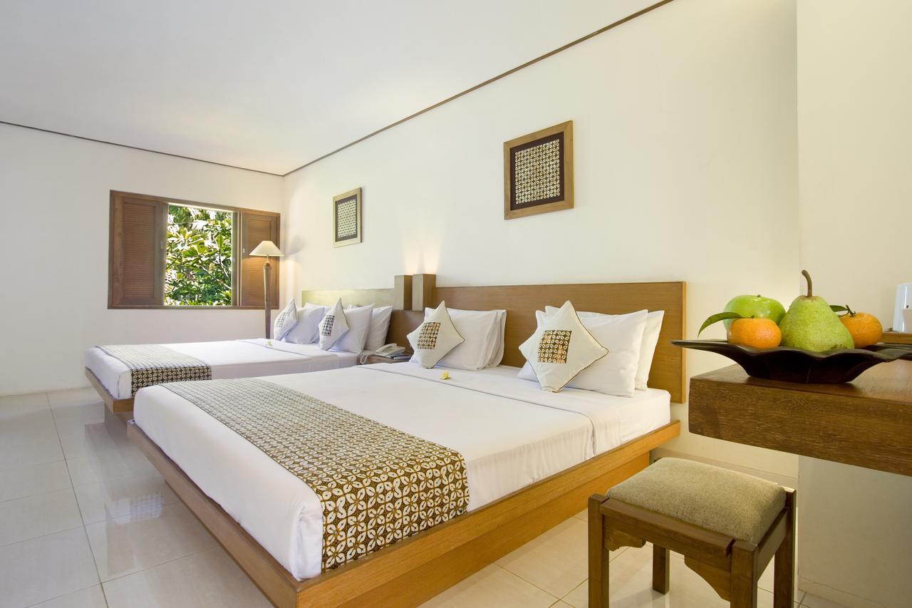Nyiur Indah Beach Hotel Пангандаран Экстерьер фото